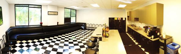 2100 E Route 66, Glendora, CA 91740